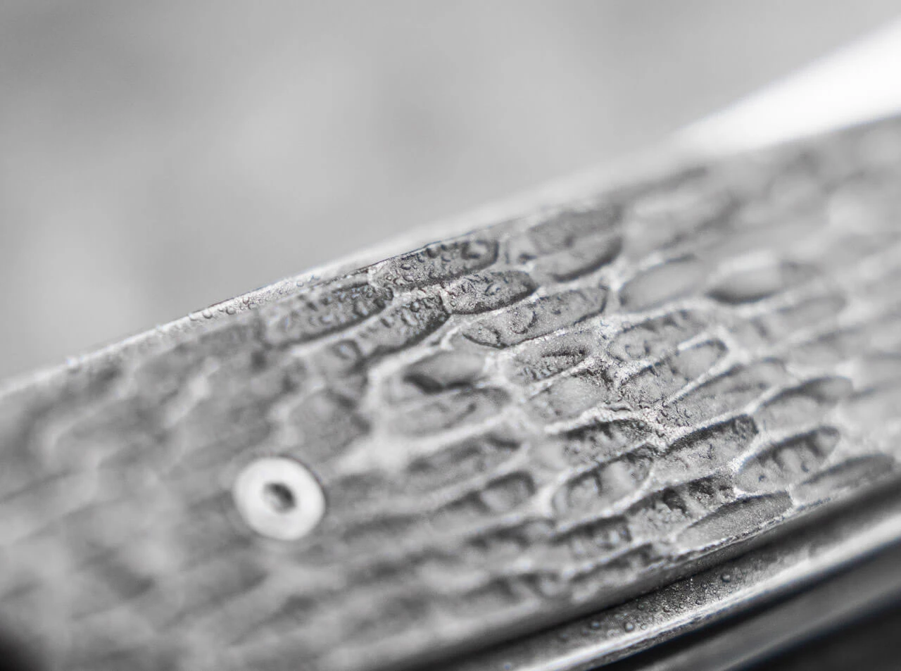 Boker Plus Urban Trapper Jigged Titanium 01BO476 8 Boker Plus Urban Trapper Jigged Titanium 01BO476 – Bild 6