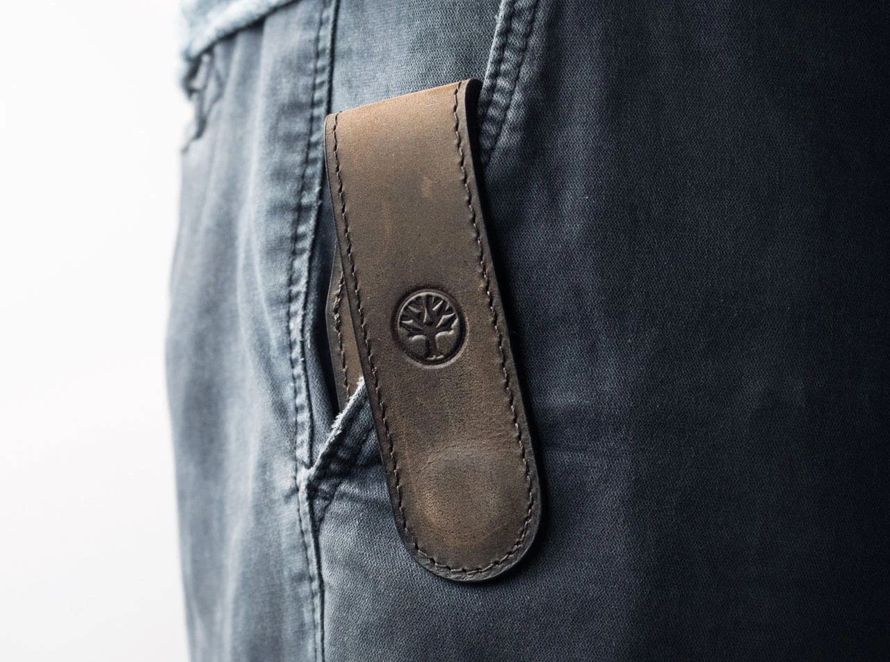 Magnetic Leather Pouch Brown Small 9,5 Cm 09BO291 5 Magnetic Leather Pouch Brown Small 9,5 Cm 09BO291 – Bild 3