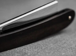 Boker Manufaktur Solingen S.S. Saint Louis Razor - Limited Edition 140920 11 Boker Manufaktur Solingen S.S. Saint Louis Razor - Limited Edition 140920 -Boker Verkaufsgeschäft fc232990c9f8ebf3aa46dd5b6aa7d817